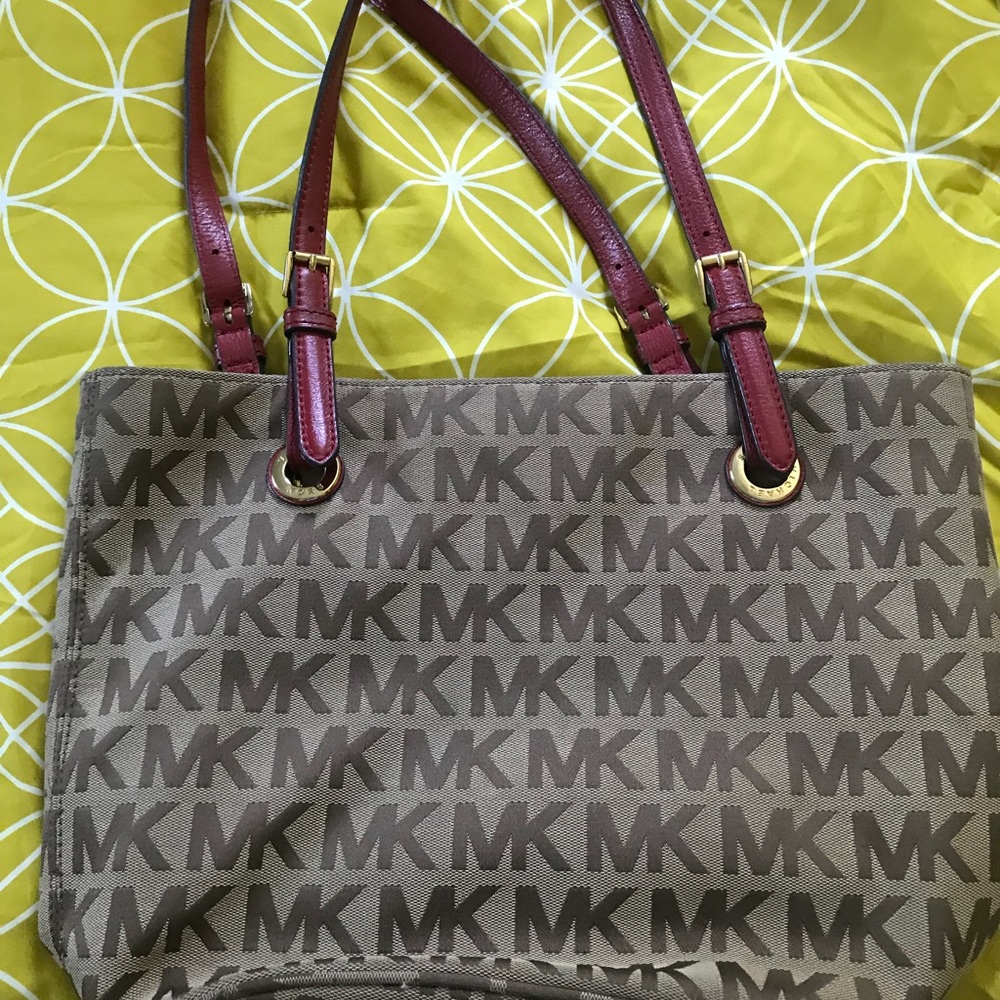 Michael Kors bag